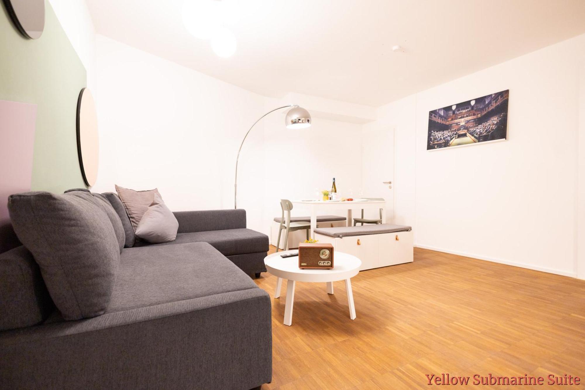 Halle  Ko-Living - Beatles Und Banksy Suites & Studios Am Eselsbrunnen - Altstadt - Kueche מראה חיצוני תמונה